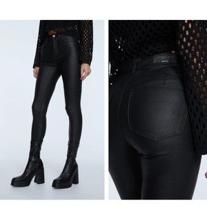 Stradivarius Coated Black Push Up Jeans 10 -  NEW